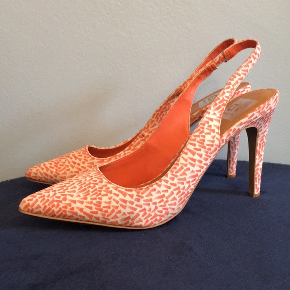 ⭐️ DV by Dolce Vita Print Orange Pumps Size 8.5 - Picture 3 of 8